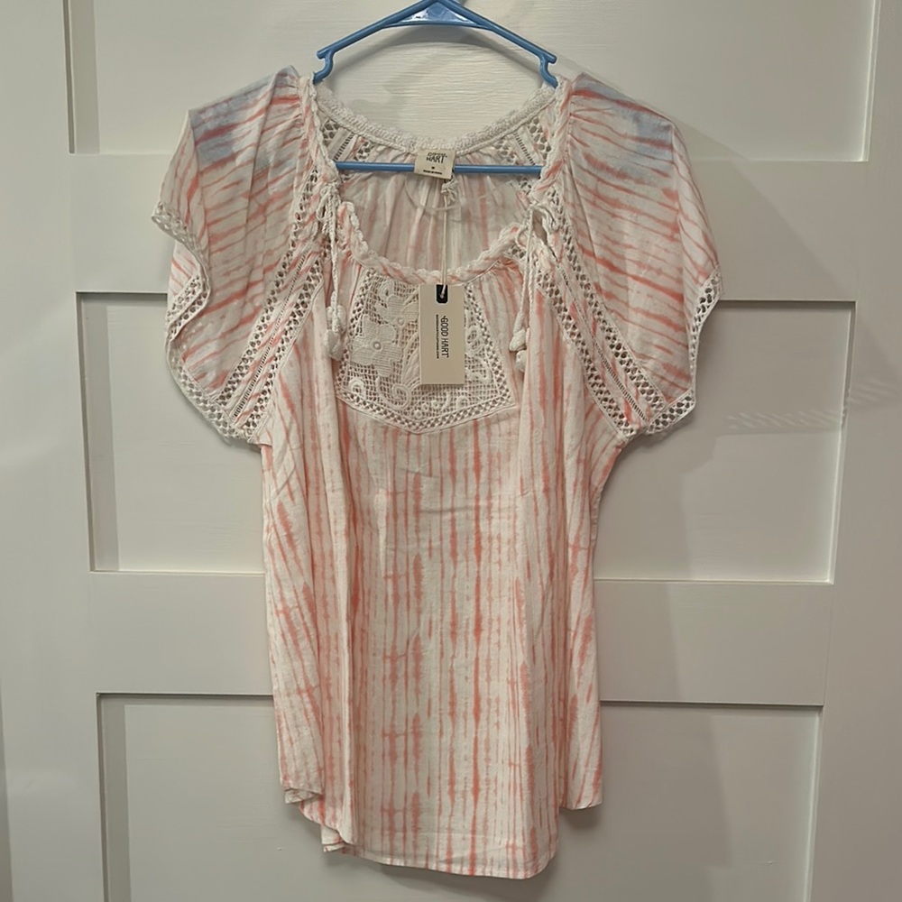 Good Hart pink tie dye lace blouse